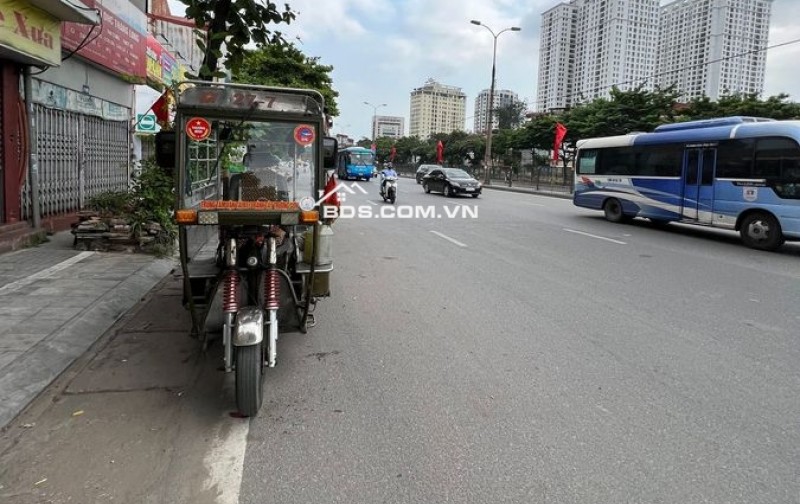 Bán Nhà Bờ Sông Sét 113m 5 tầng Xe Công TRánh Mặt tiền 5m chỉ 28.8 tỷ